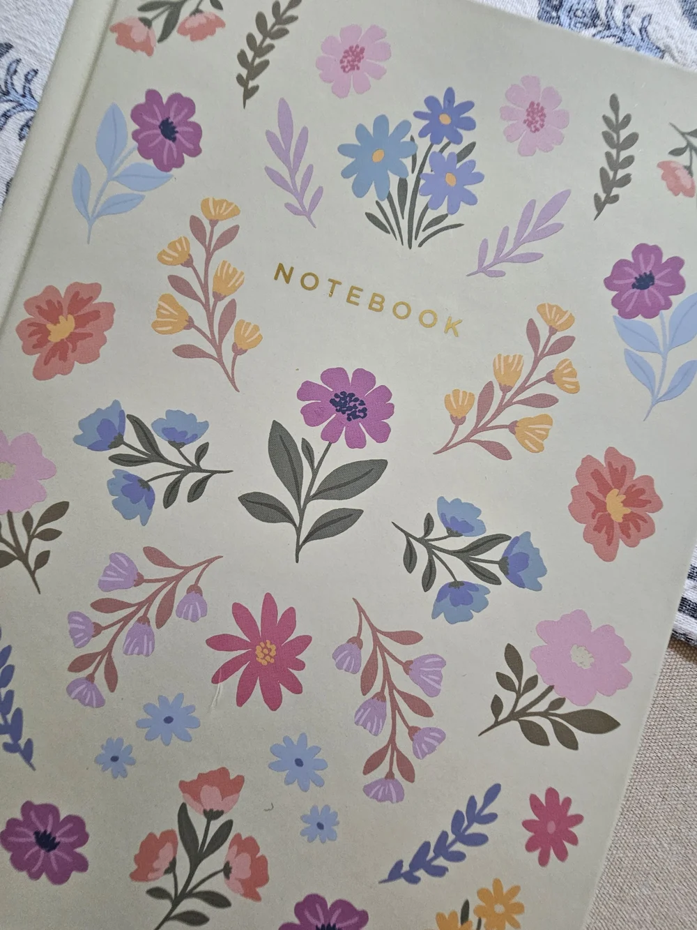 Threshold nwt floral